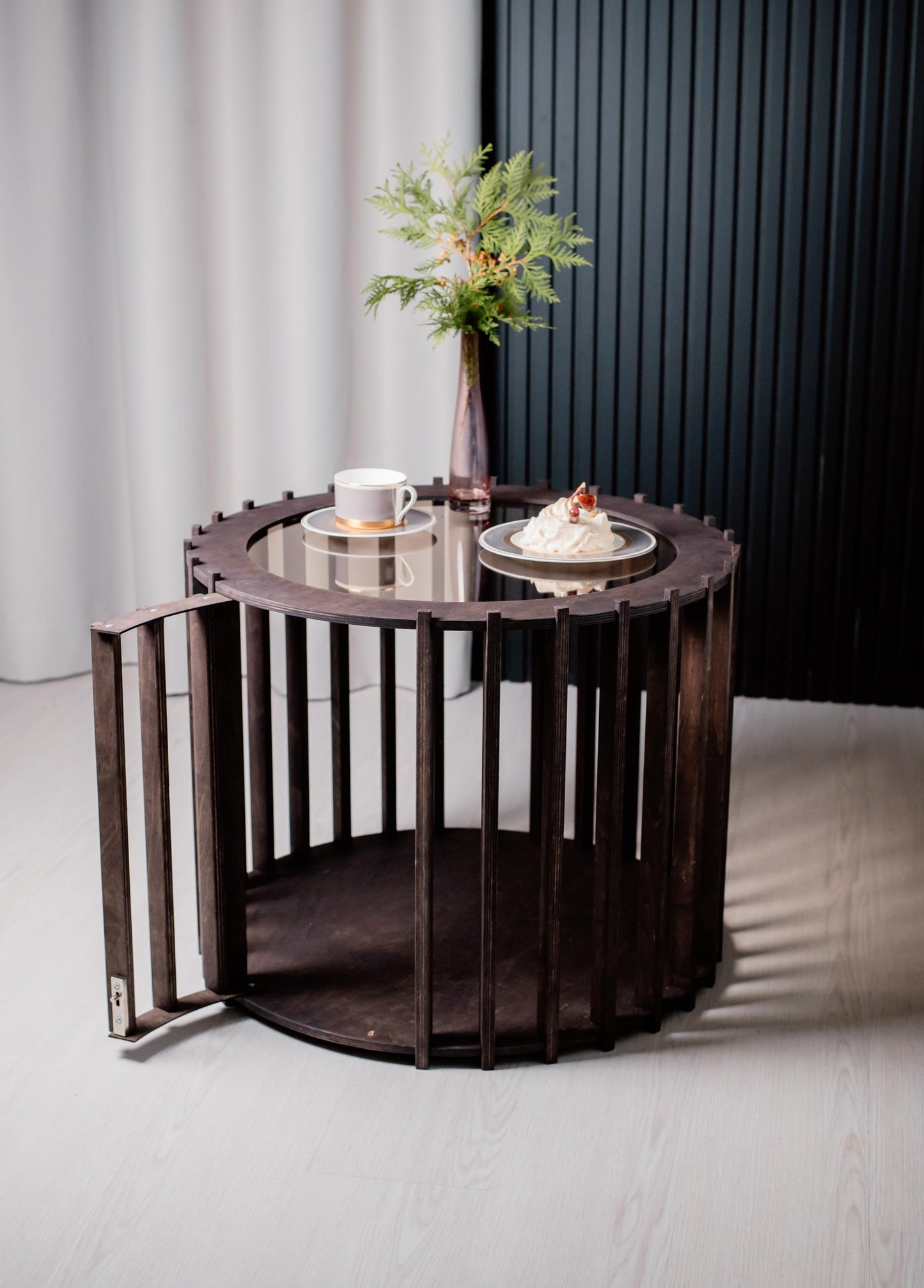Modern Dog House - Coffee Table. Dark Dog Crate Puppies House Dog Bed