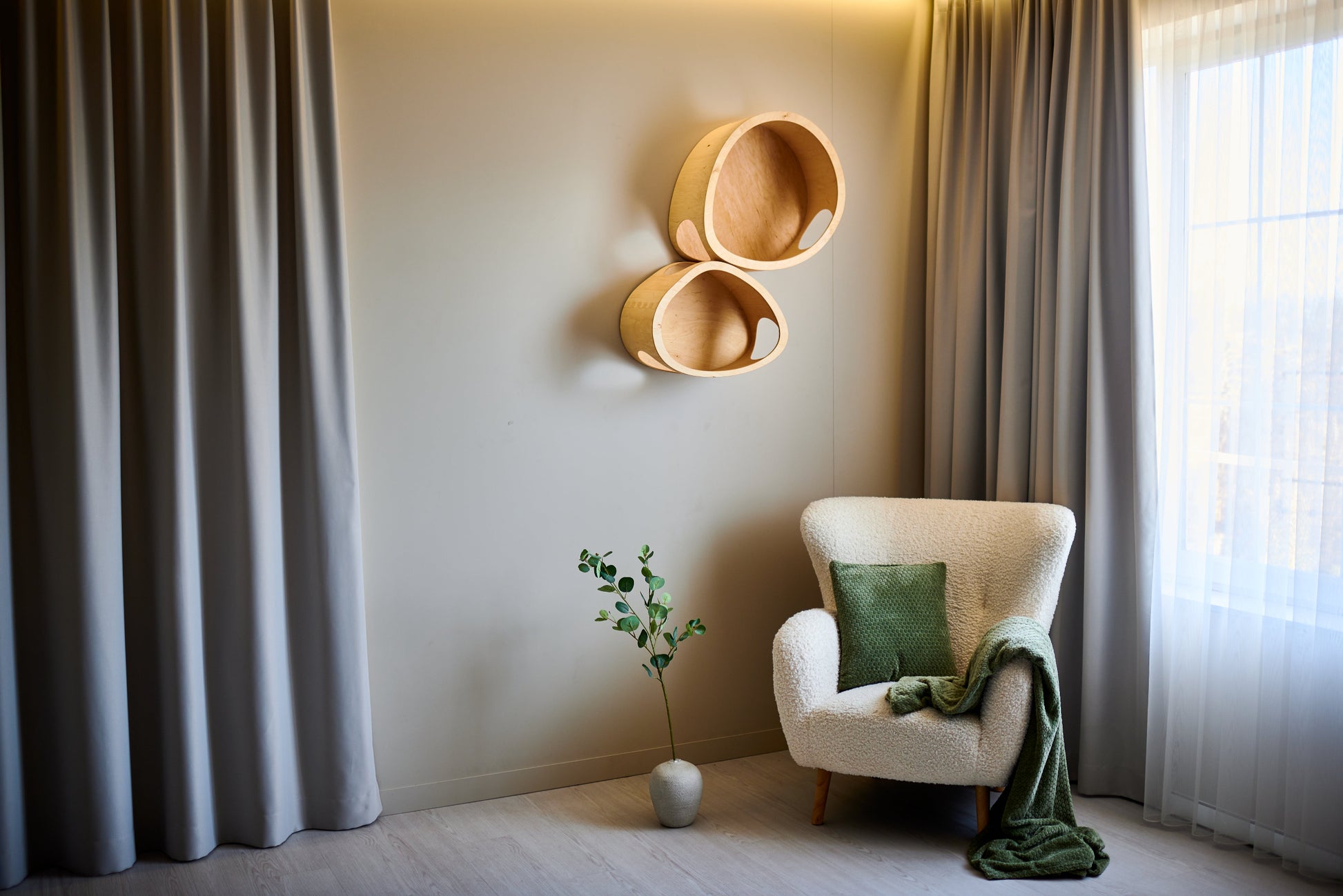 Wall mounted cat furniture set with M and L cat houses in modern design interior 