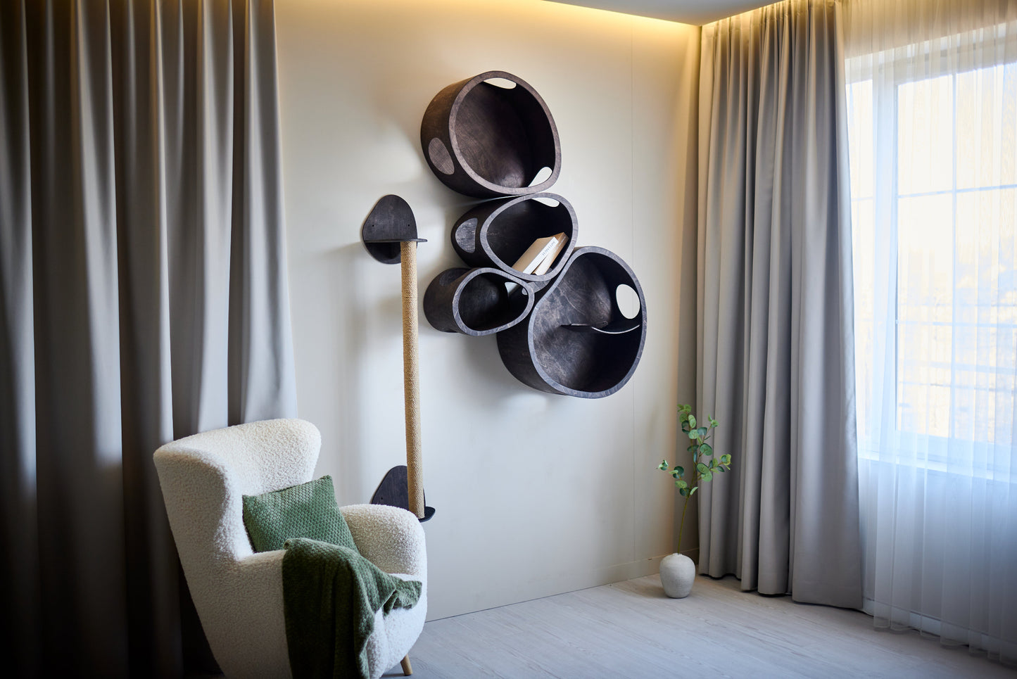 Luxury Organic-Shaped Cat Wall System – S, M, L & XL Houses