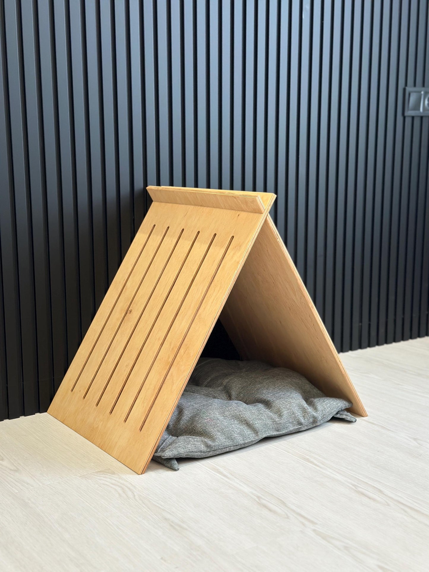 Eco friendly wooden dog crate house with cushion – modern indoor pet bed for small dogs