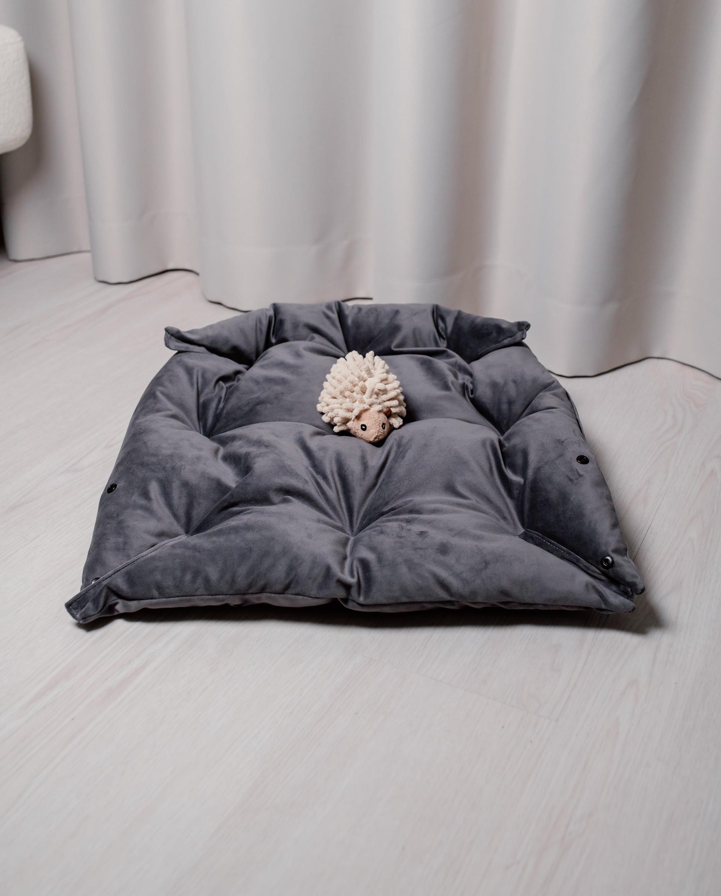 Modern Dog Pillow - Constructor for Puppies