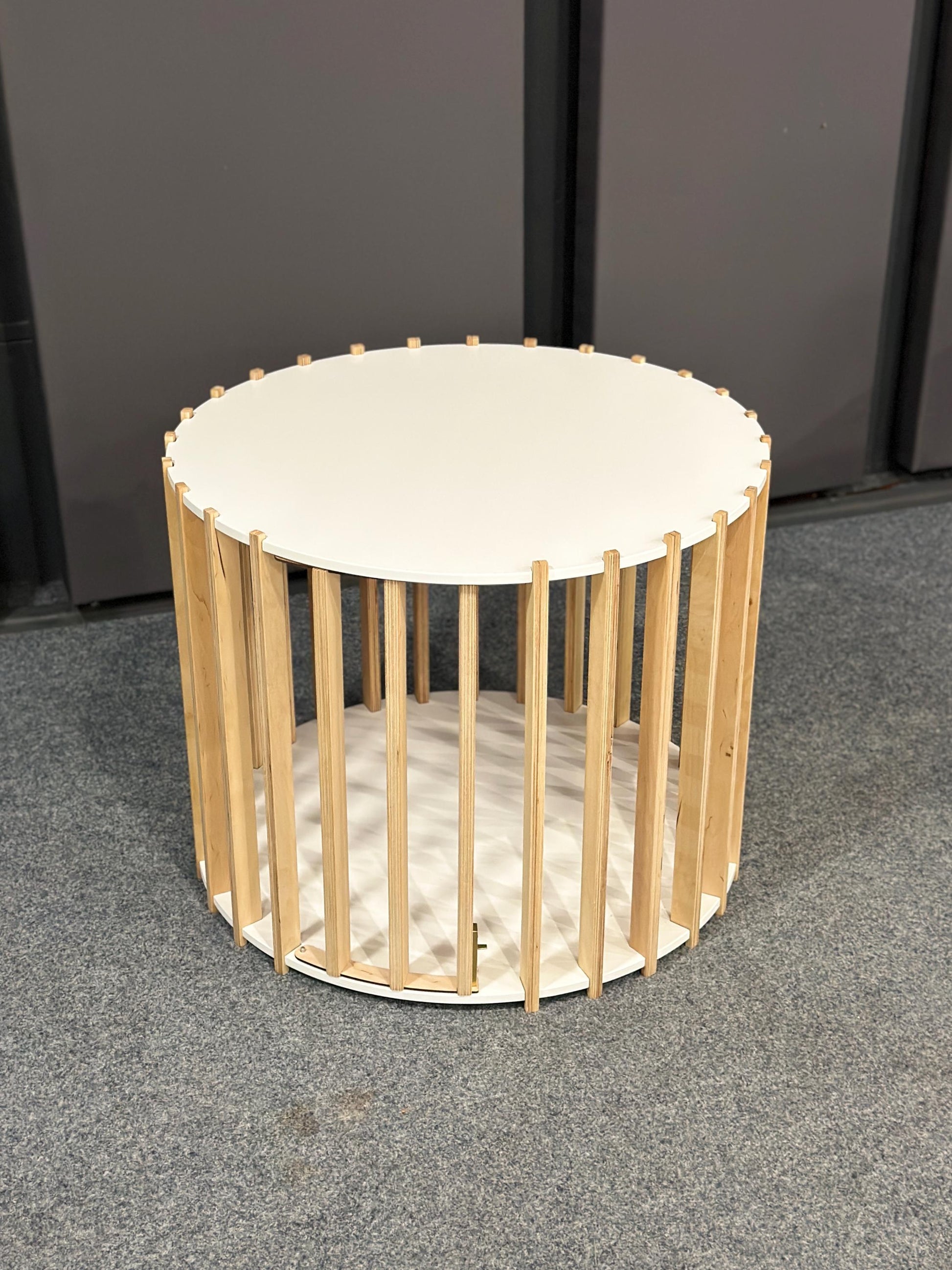 Coffee table dog crate in white wood – multifunctional pet furniture kennel design.