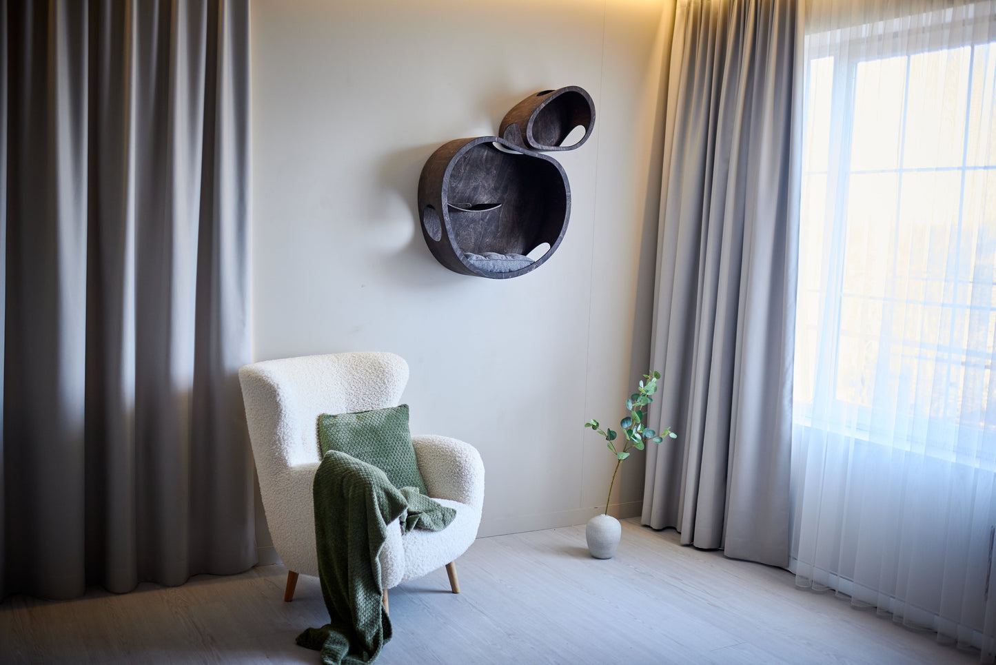 Ebony varnish wall mounted cat tree with XL and S cat houses